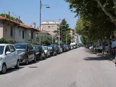Via D’Angeli nel rione di Rozzol dove ha perso la vita per un malore un anziano di 86 anni Foto Massimo Silvano