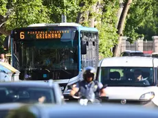 Un autobus della linea 6, teatro dell’aggressione (foto Lasorte)