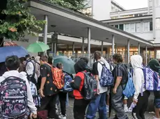 L’ingresso a scuola alla Giacich (foto Katia Bonaventura)