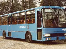 Un vecchio pullman di Apt Gorizia in servizio extraurbano