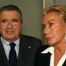 Carlo De Benedetti con la moglie Silvia Monti