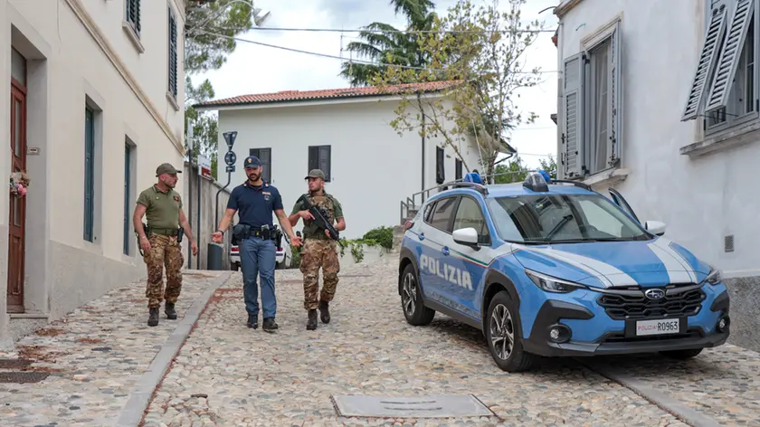 L’attività di controllo a contrasto dei flussi di migranti in via Cappella Foto Daniele Tibaldi