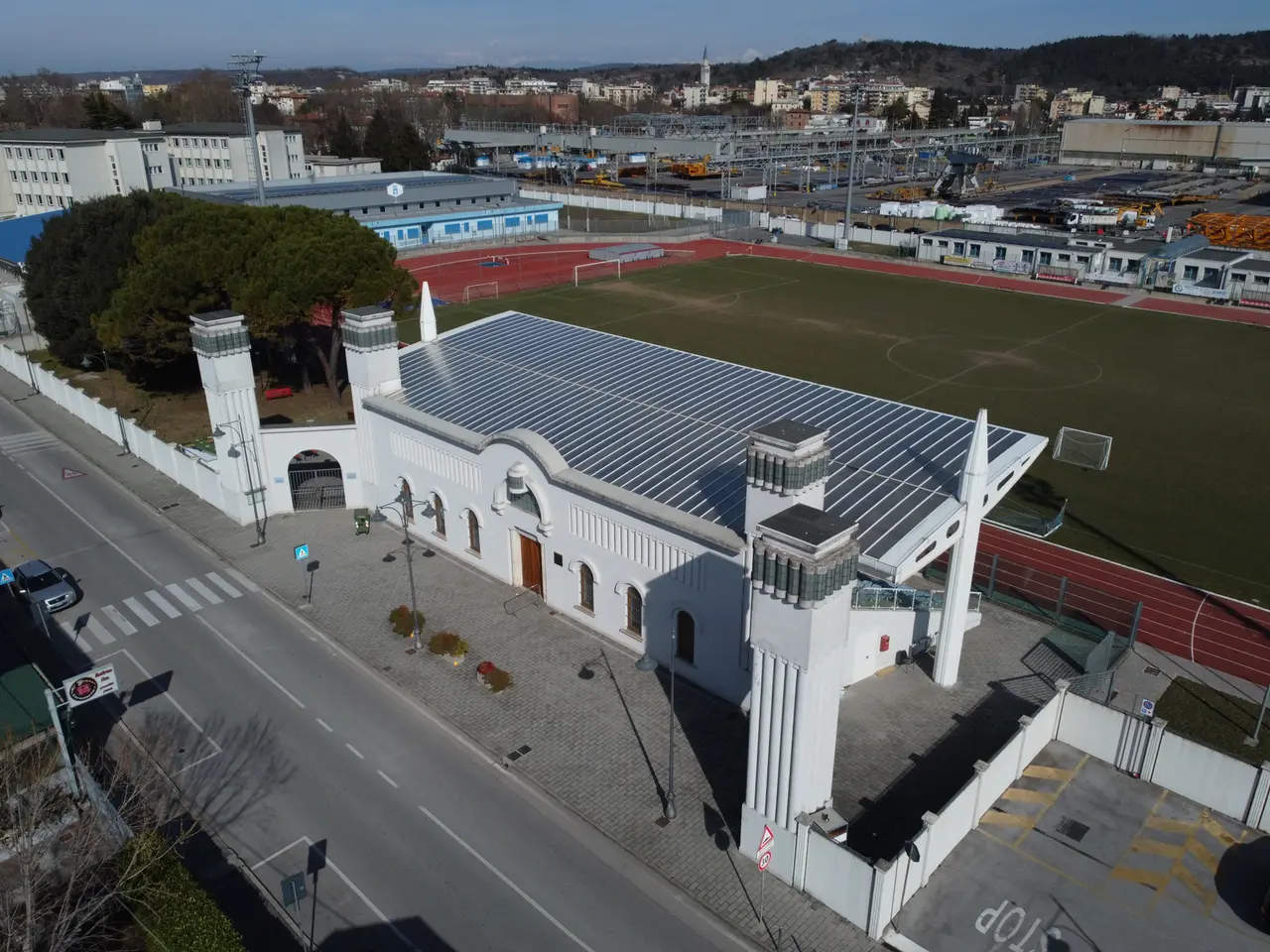 Lo stadio oggi visto dal drone (foto Katia Bonaventura)