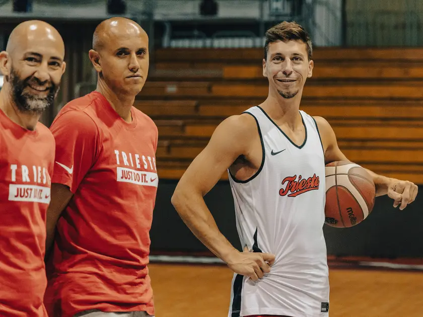 il raduno della Pallacanestro Trieste