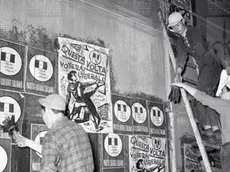 Manifesti elettorali del Pli affissi poco prima di una tornata amministrativa