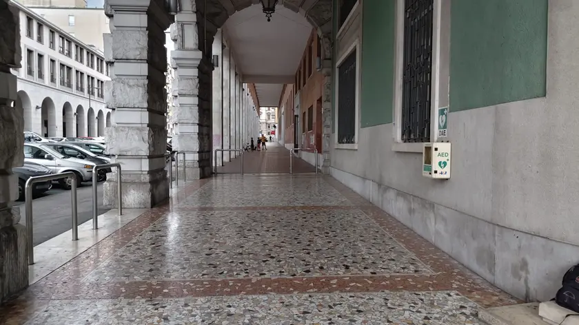 I portici di via Giustiniano (Bruni)
