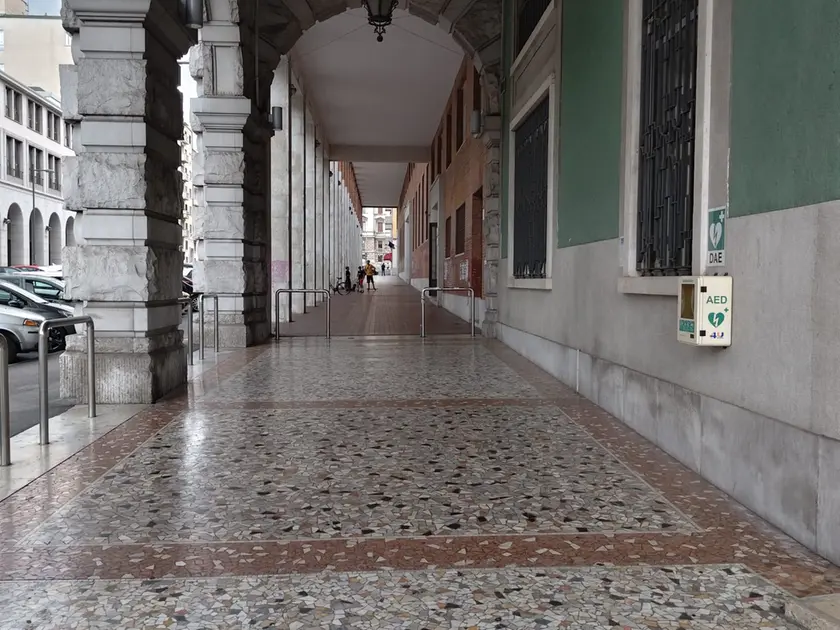 I portici di via Giustiniano (Bruni)