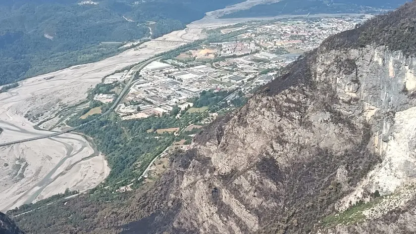 Il bosco bruciato sul monte Amariana