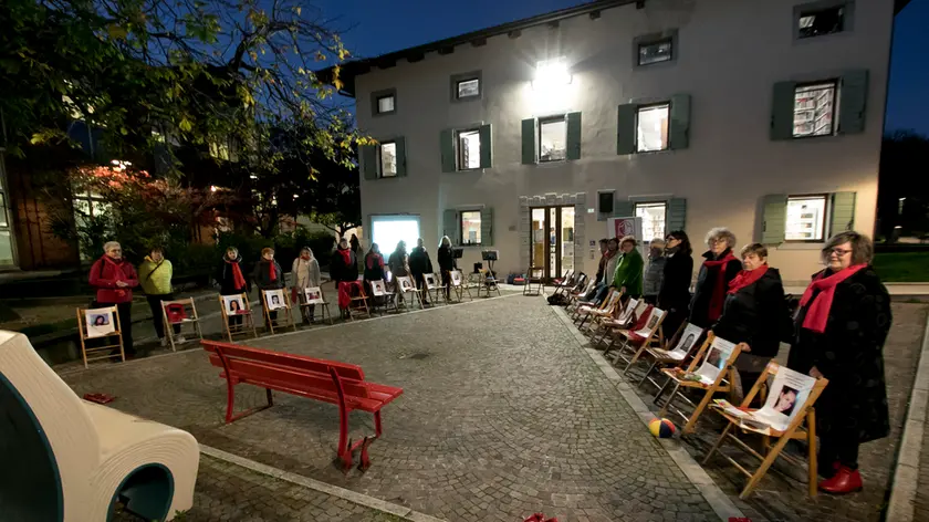 Una manifestazione dell'associazione "Da donna a Donna". Foto Bonaventura