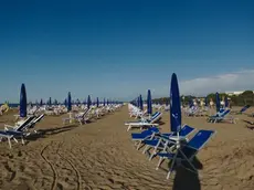 Un turista straniero è morto a seguito di un malore in spiaggia a Bibione