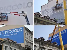 Il graduale ritorno del murale in piazza Goldoni: ecco la scritta "Il Piccolo"
