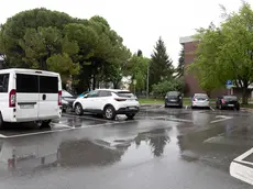 Auto parcheggiate nel piazza Risiera San Sabba (foto Katia Bonaventura)