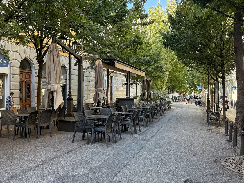Una delle rapine è avvenuta in viale XX settembre