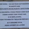 Il cartello esposto al bar