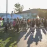 Non lasciano far foto in mezzo al gruppo manifestati (clima ostile ai media)