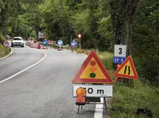 Opicina-Monrupino, la strada attende un intervento dopo il cedimento Foto Lasorte