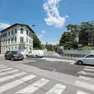 L’imbocco di via Toscolano che vedrà la realizzazione di una rotatoria: la strada sarà interamente risistemata. In alto, l’incrocio fra le vie Terza Armata e Vittorio Veneto Foto Daniele Tibaldi
