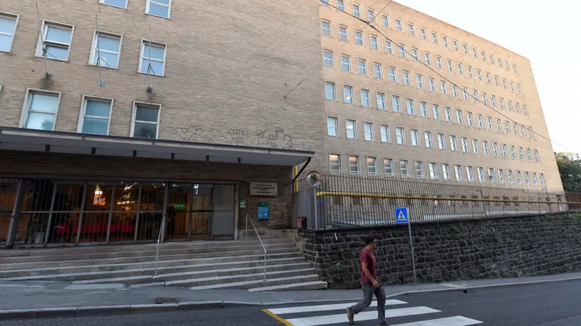 La sede amministrativa di Asugi in via Farneto Foto Francesco Bruni