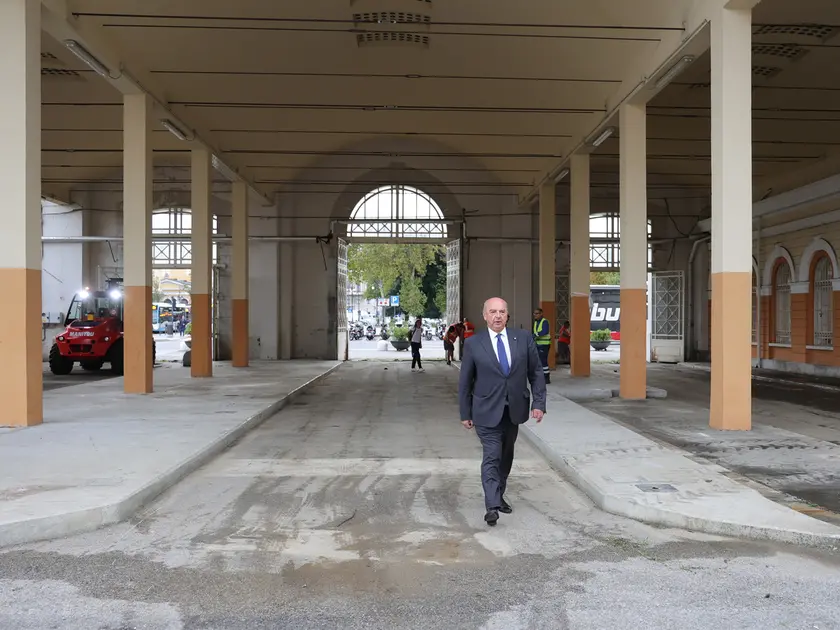 Il sindaco Dipiazza a Largo Santos in Porto Vecchio. Foto Lasorte