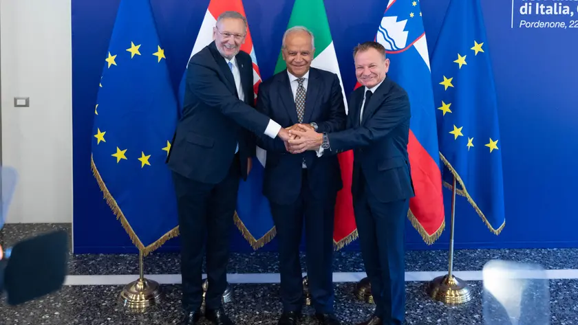 I ministri di Croazia, Italia e Slovenia al vertice di Villa Cattaneo (Petrussi/Brisotto)