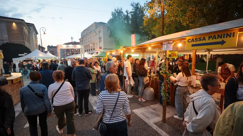L'inaugurazione di Gusti di Frontiera. Foto Tibaldi