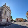 Chiesa e locali vicini