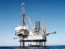 Una piattaforma per le trivellazioni in mare: la compagnia croata Ina ha varato investimenti per 65 milioni