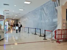Il terzo piano del centro commerciale (foto Andrea Lasorte)