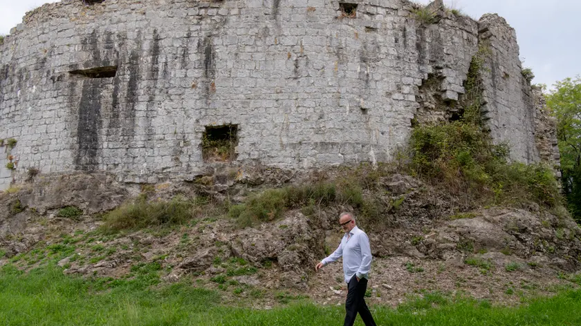 Il sopralluogo alla Rocca di Monfalcone con l'architetto Francesco Morena. Foto servizio Katia Bonaventura