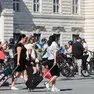 Turisti a Trieste in una foto di archivio