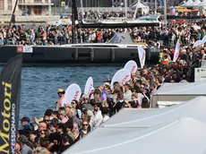 Le Rive gremite durante la scorsa edizione della Barcolana (archivio Lasorte)