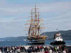 Nave Vespucci a Trieste per una passata edizione della Barcolana (archivio Silvano)