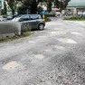 La situazione del parcheggio nell’area ex rimessa dei tram (foto Daniele Tibaldi)