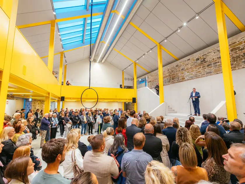 L’inaugurazione del centro culturale (foto Comune Capodistria)
