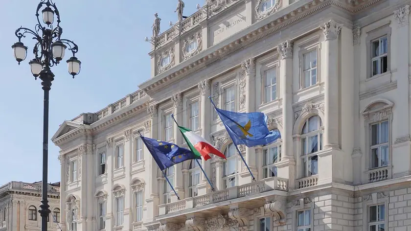 La sede della Regione in piazza Unità (foto da archivio)