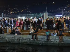 Tanti spettatori e curiosi anche per le attività serali durante il weekend di Barcolana (Foto Lasorte)