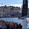 Le Rive affollate nel giorno della Barcolana (Silvano)
