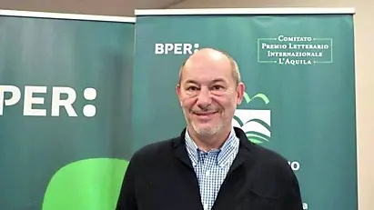 Il poeta e scrittore Gian Mario Villalta