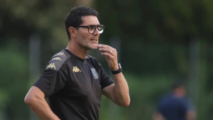 https://images.ilpiccolo.it/view/acePublic/alias/contentid/1ufwbzbhfgwt4tzkmcm/0/copia-di-lasorte-trieste-16-09-26-serie-d-abano-campodarsego-triestina-foto-mariani-lasorte.webp?f=16%3A9&amp;w=840