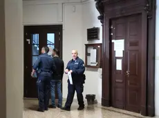 L’imputato scortato in tribunale dalla polizia penitenziaria