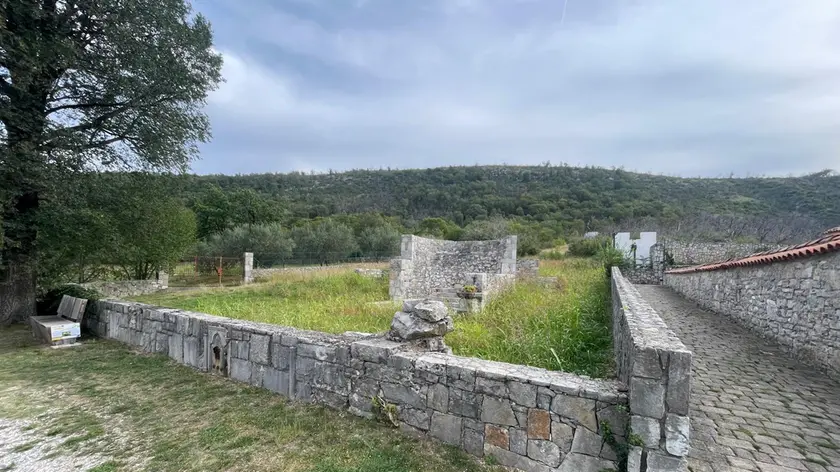 I resti dell'antica chiesa