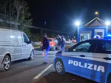 Posto di blocco della polizia di Stato a Rabuiese