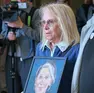 La cugina di Liliana, Silvia Radin, al secondo funerale (foto Massimo Silvano)