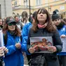 Una manifestazione per la cagnolina Nina