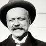 Immagine dello scrittore triestino Italo Svevo, al secolo Ettore Schmitz (Trieste 19 dicembre 1861 - Motta di Livenza 3 settembre 1928)