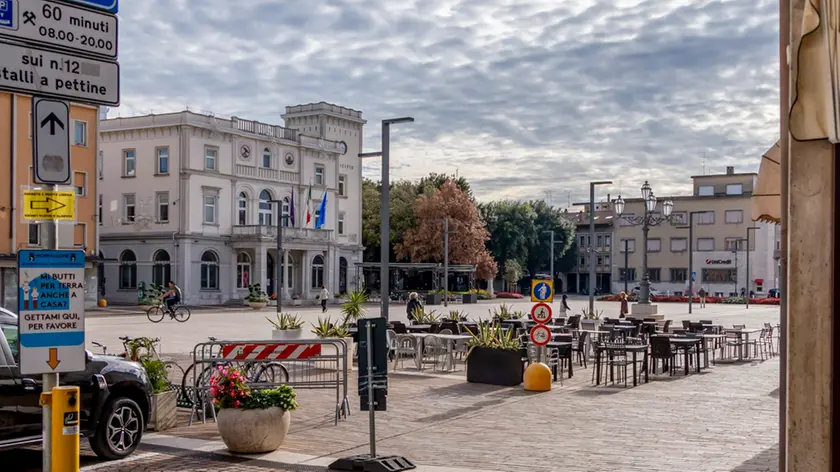 L'angolo tra via San Francesco e piazza Repubblica K. Bonaventura