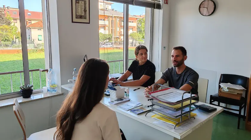 L'attività di uno dei centri della Caritas