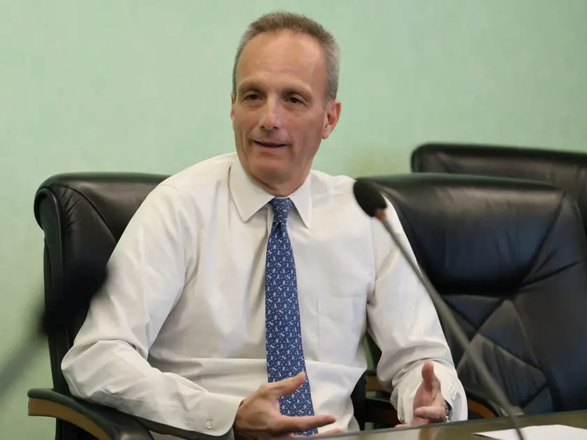 Francesco Russo durante la conferenza stampa giovedì mattina (foto Andrea Lasorte)