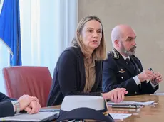 L’assessore de Gavardo e il vice ispettore Crechici (Foto Silvano)