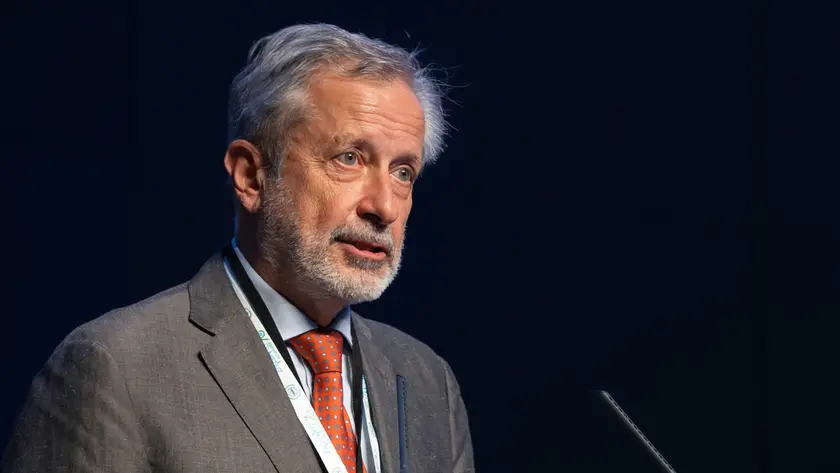 Nicolò de Manzini durante un convegno medico